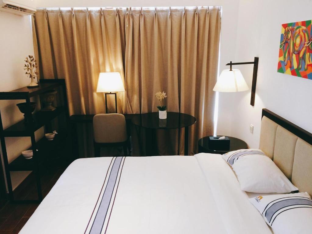 Sky City Hotel В'єнтьян Екстер'єр фото